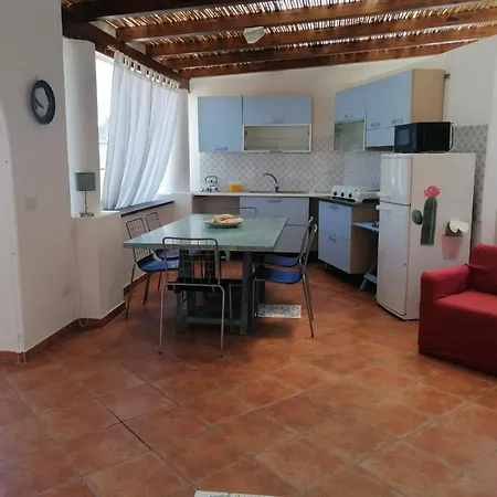 Casa Arancio بيت للعطل *
